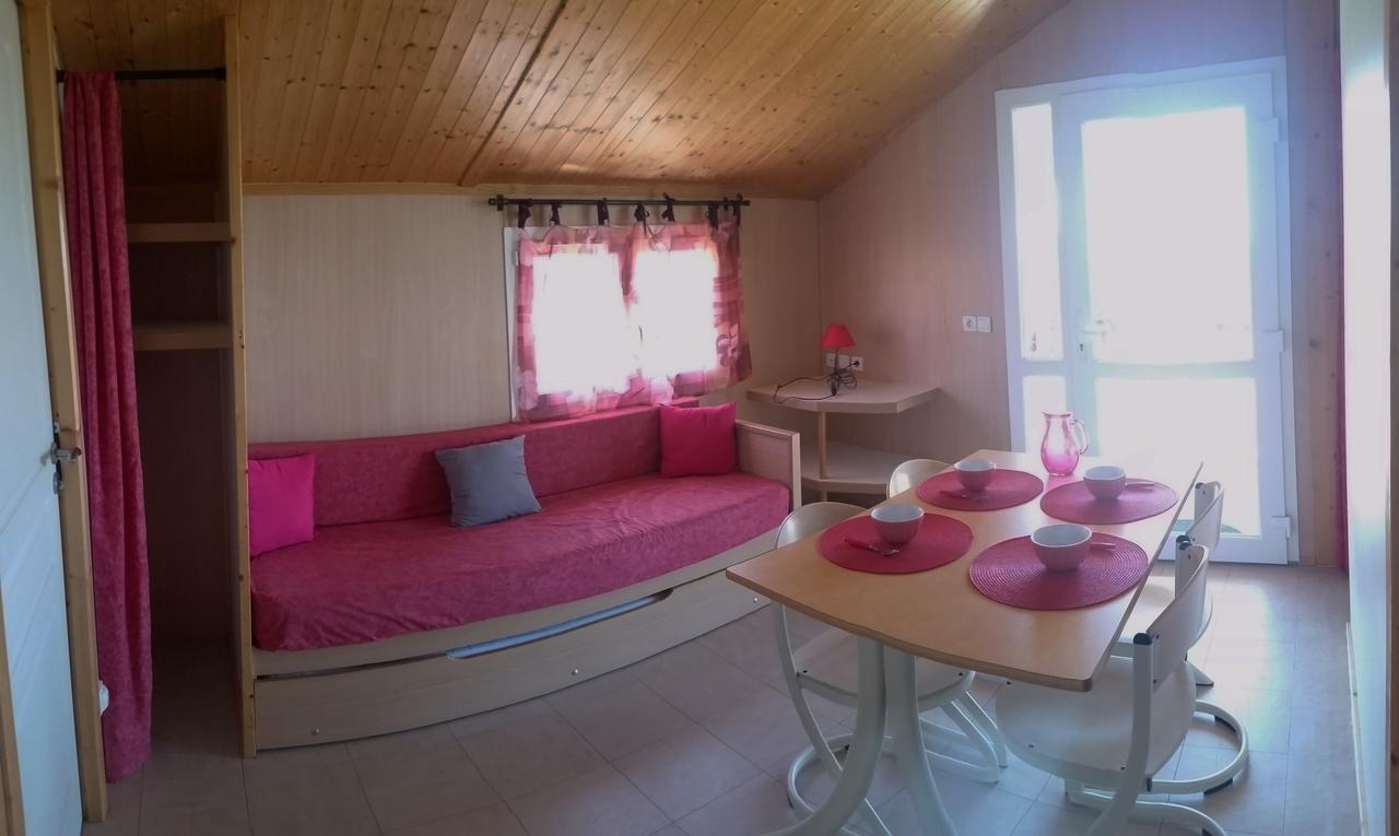 Les Chalets Du Piou Bussieres  Exteriér fotografie